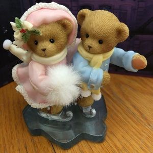 Cherished teddies